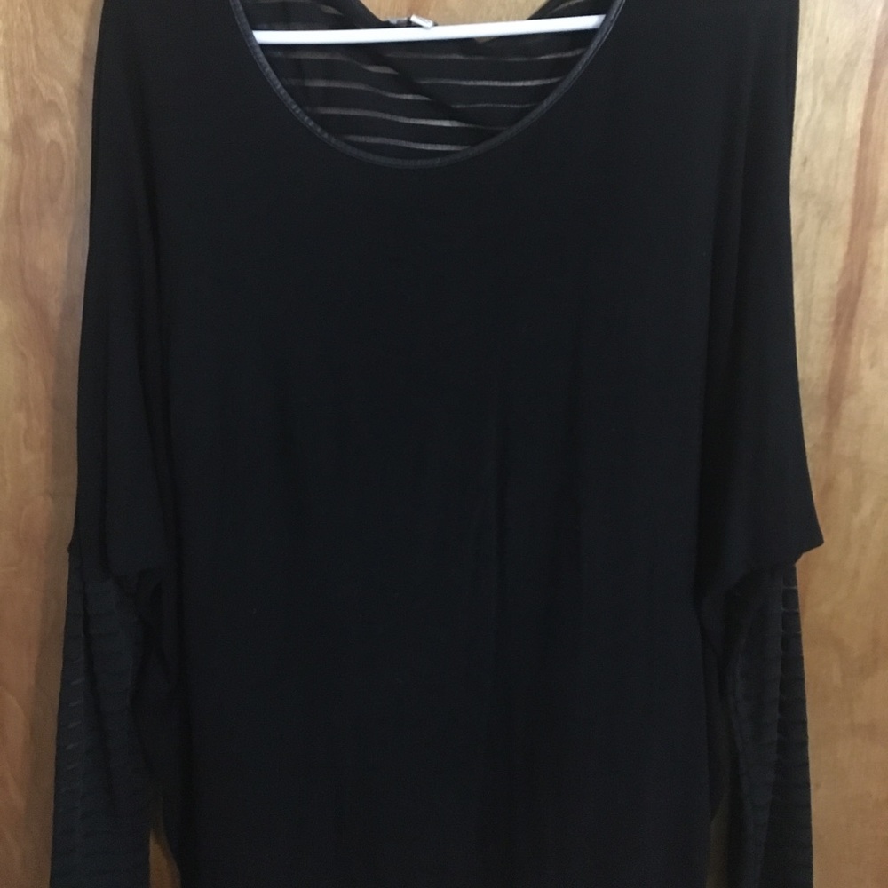 Black & leather-trimmed top